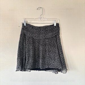 Express | Vintage flowy floral mini skirt